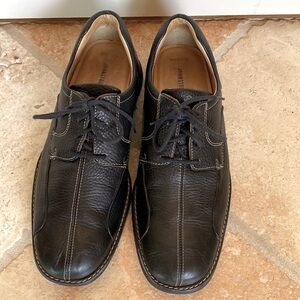 Johnston & Murphy Mens 10.5 Black Leather contrast stitching Oxford Shoes